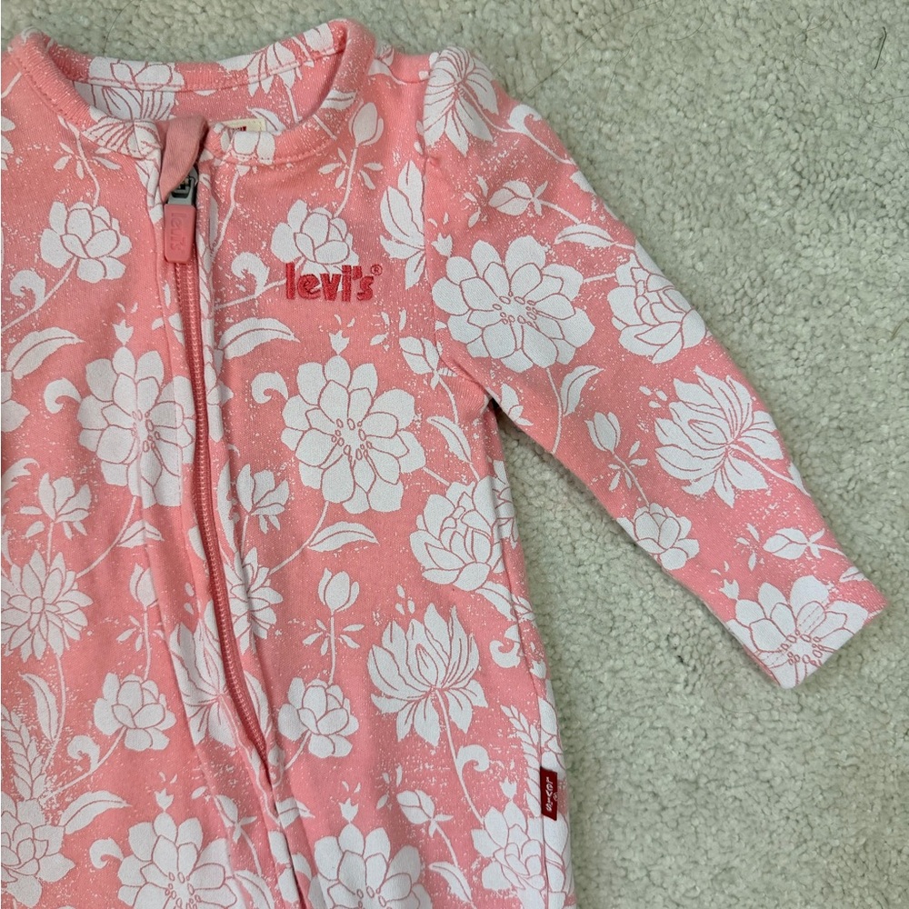 Levi's Pink and White Floral Kids Footie - Picture 2 of 12